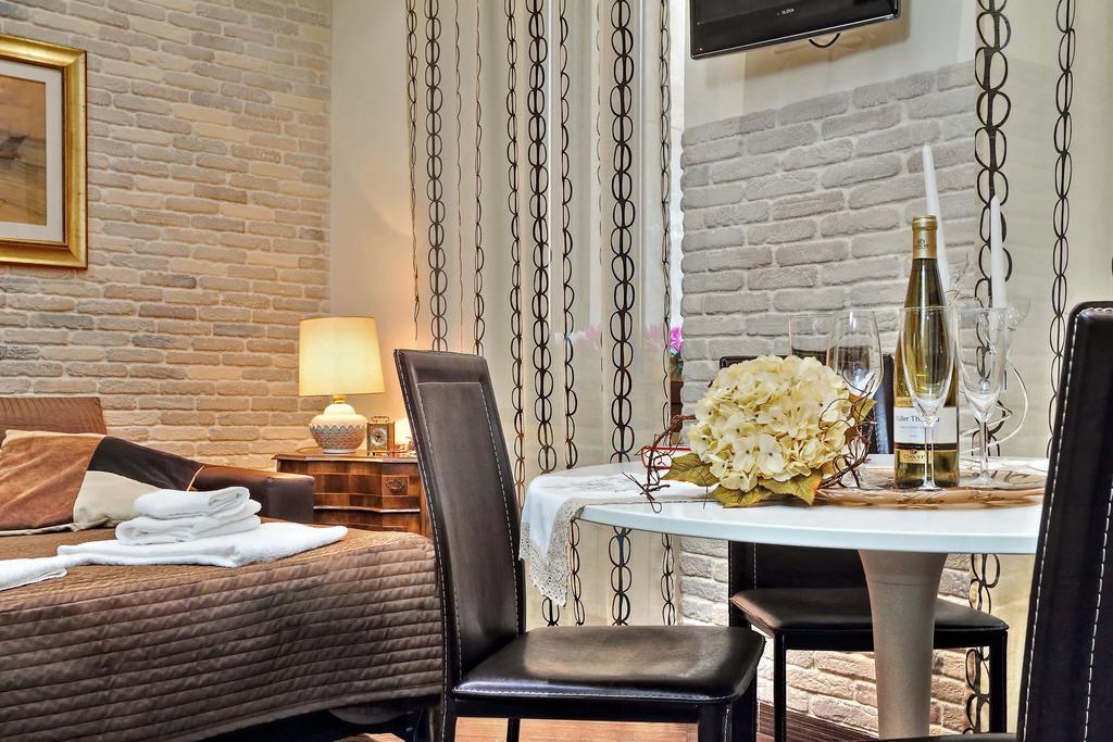 Una Notte Ai Musei Vaticani Apartment Рим Екстериор снимка